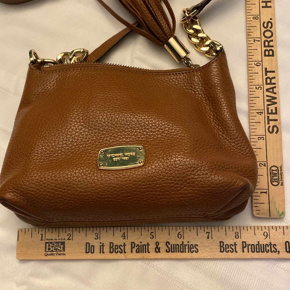 Michael Kors Pebble Leather Crossbody Saddle-brown - Picture 4 of 12